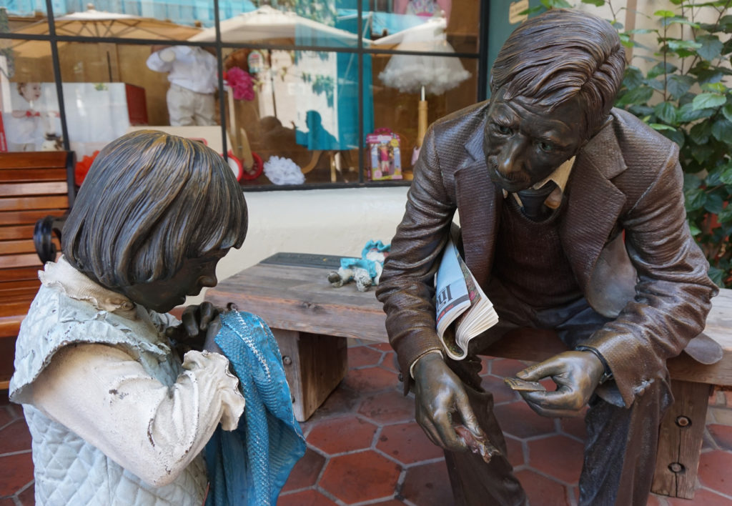 statue on state street, santa barbara, california